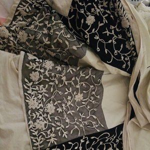 DKNY Queen Size Duvet